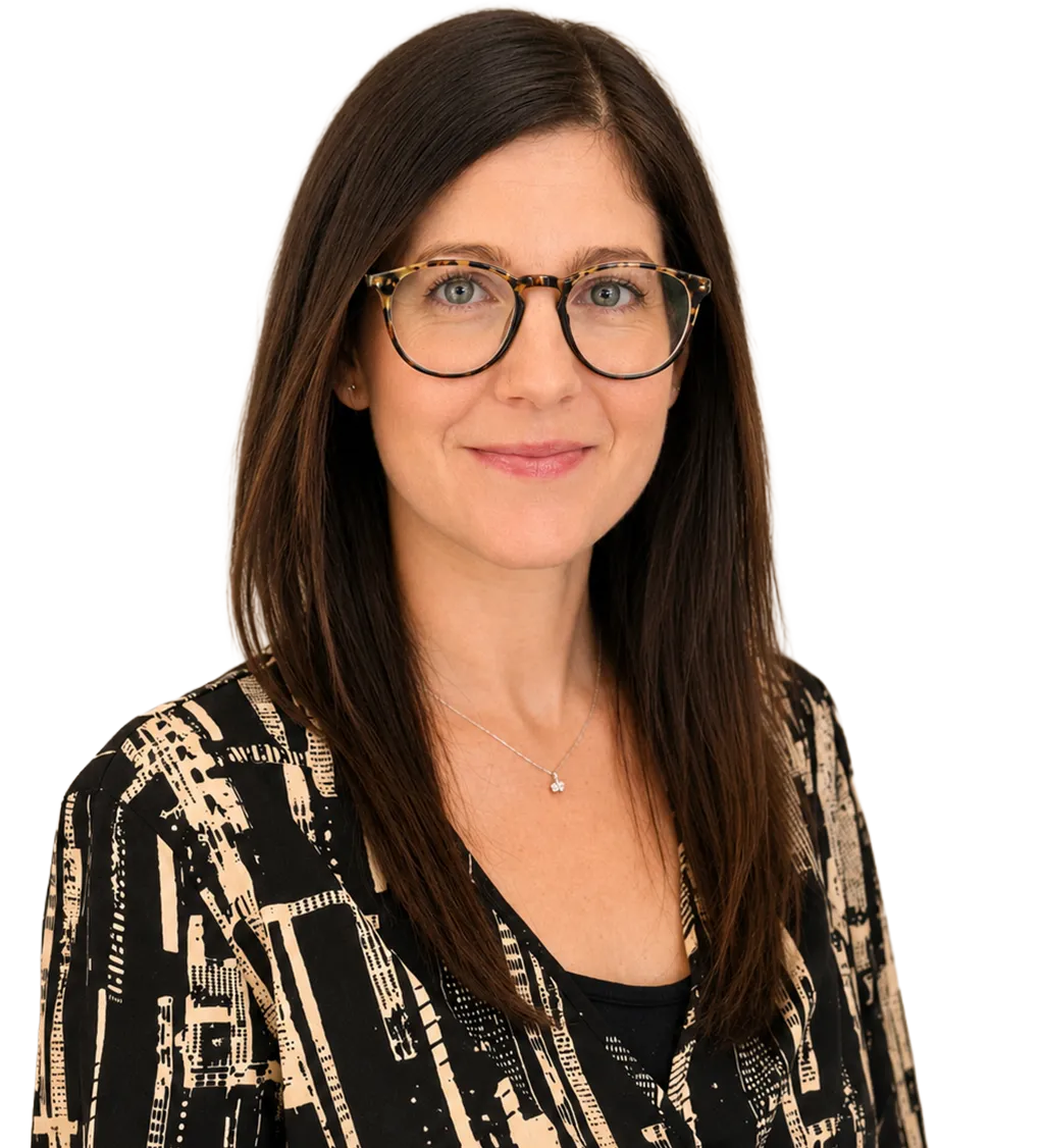 Nikki Silversides Head Shot